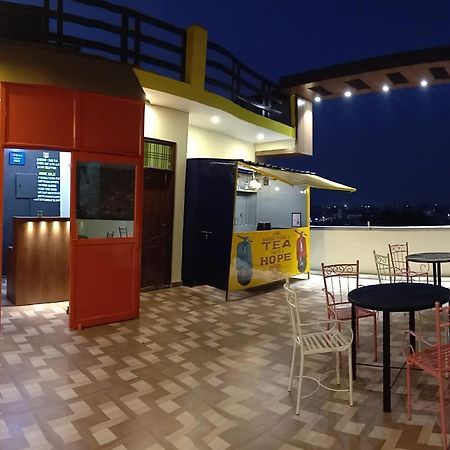 ラクナウ Hashtag Traveler'Sホステル エクステリア 写真